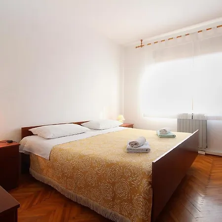 Fuer 7 Personen Ca 85 Qm In Pula, Istrien Istrische Riviera Apartman