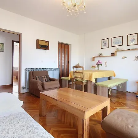 Fuer 7 Personen Ca 85 Qm In Pula, Istrien Istrische Riviera * Pula